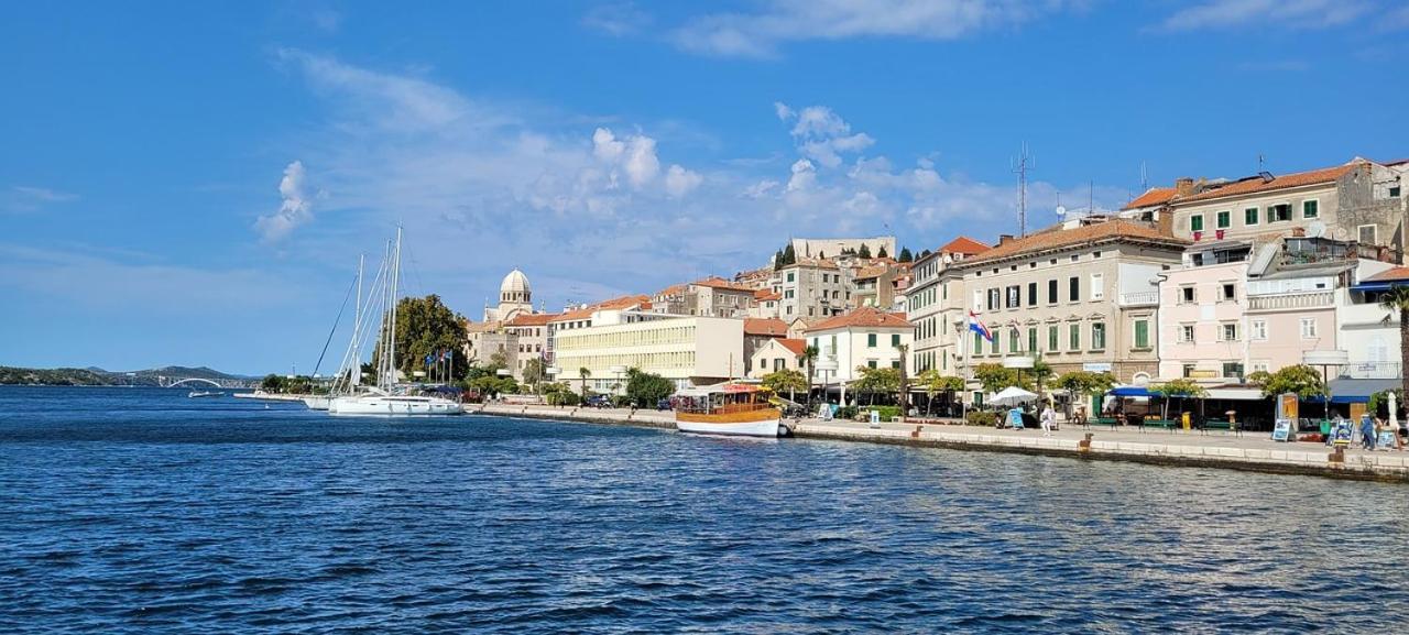 Kuca Mali Raj - Little Paradise Šibenik Exterior foto