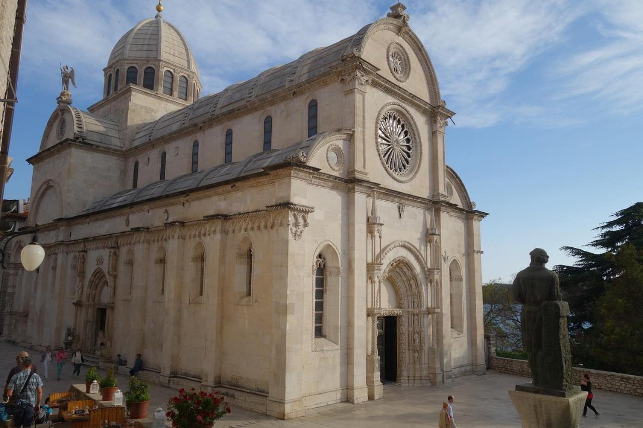 Kuca Mali Raj - Little Paradise Šibenik Exterior foto